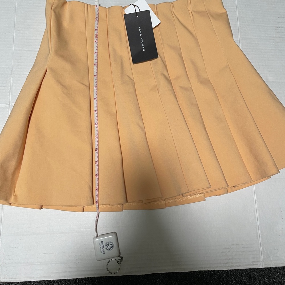 ZARA Peach Pleated Skirt. Size Large. - Picture 9 of 9